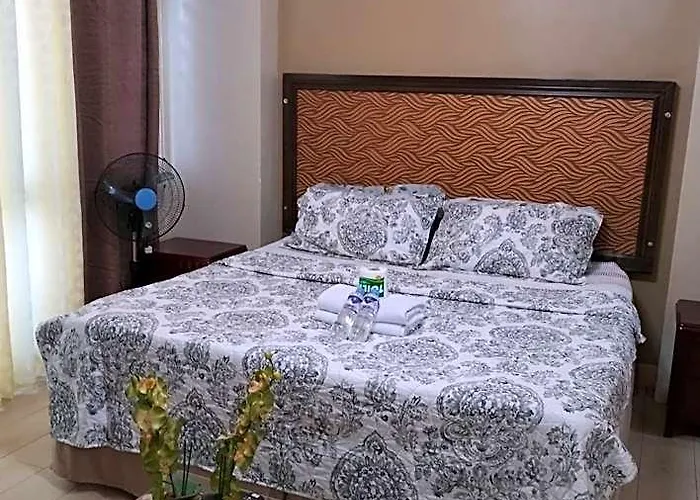 Condotel Pasay Newport 호텔 3*